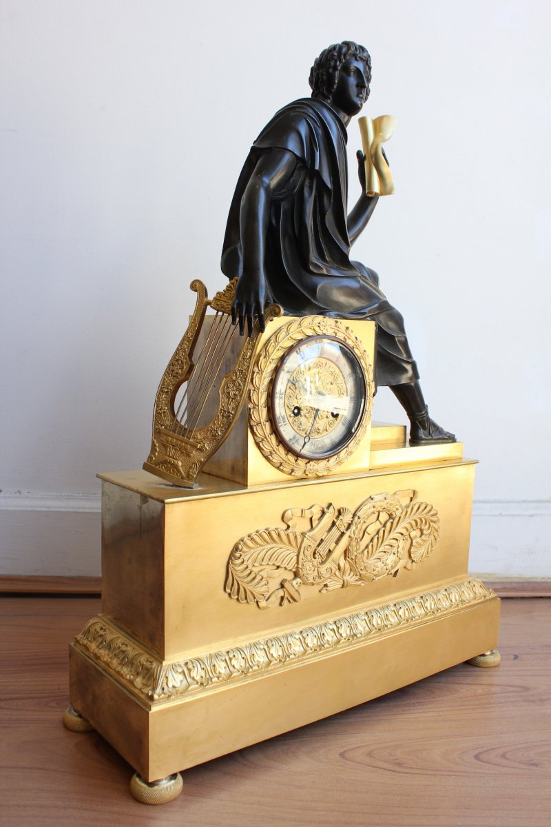 Pendule  Représentant Un Personnage à l'Antique XIXème Siècle-photo-2