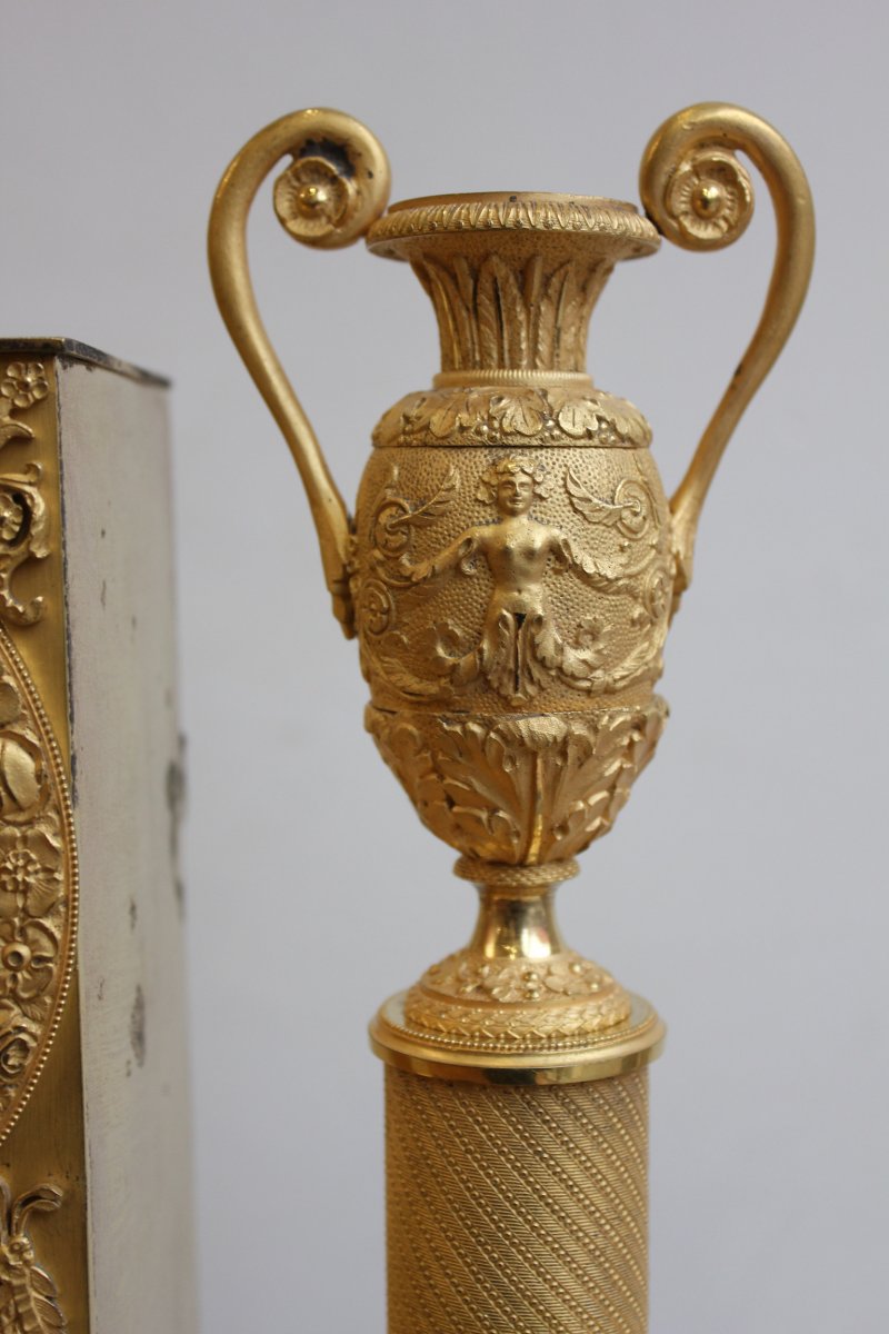 19th C.  Gilt Bronze Clock Woman With Urn And Butterfly-photo-6