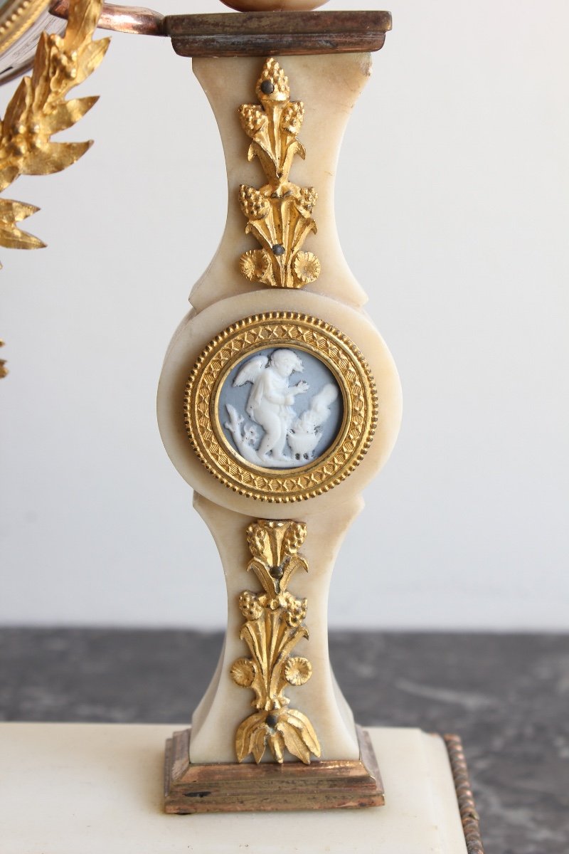 Louis XVI Clock With Wedgwood Decors-photo-6