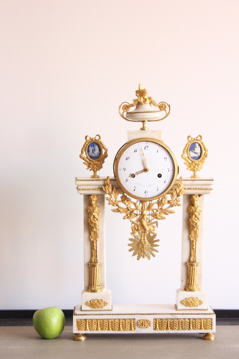 Louis XVI Clock In Marble And Gilt Bronze-photo-8