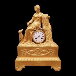 Elegant Empire Clock With Dog