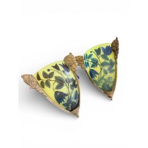 Paire d'appliques d'angle en pate de verre