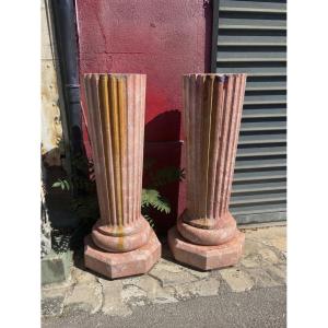 Paire de colonnes en marbre cannelé