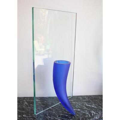 Daum Vase " Etrangeté Contre Un Mur" By Philippe Starck 