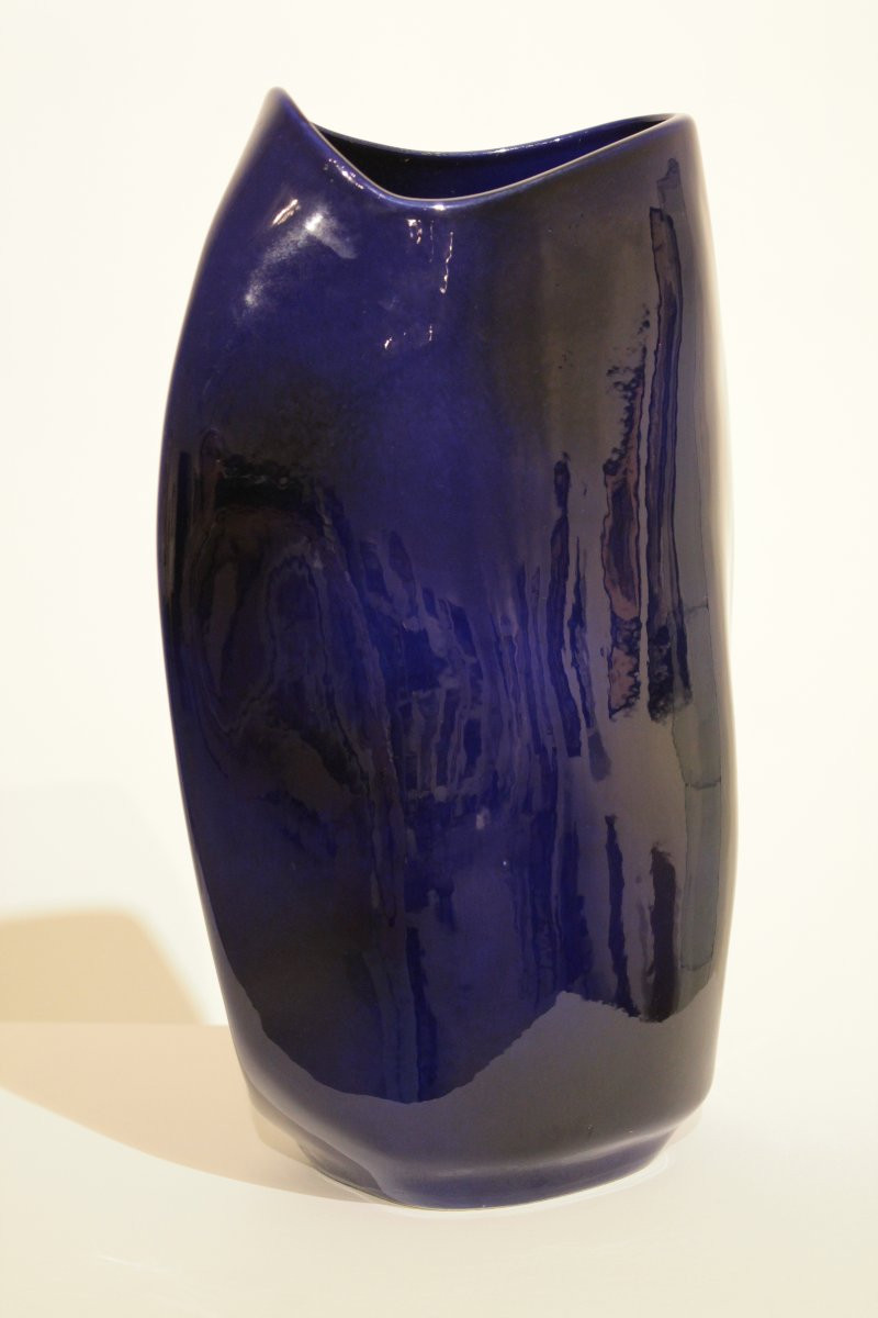 Important vase bleu en céramique émaillée signé de Max Idlas -photo-1