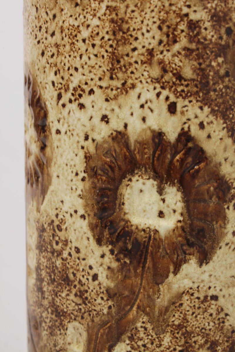 Large Ceramic Pot With Floral Decoration-photo-3