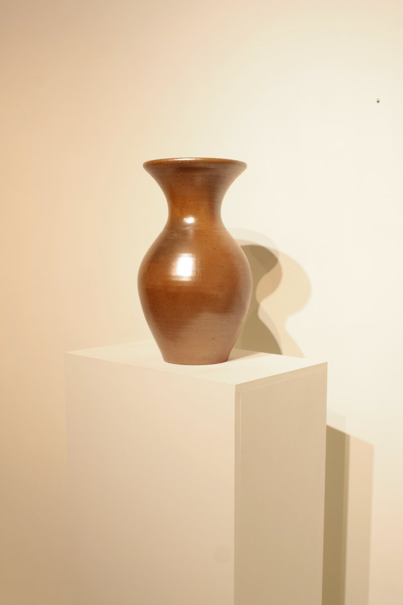 Important Iridescent Stoneware Vase-photo-3