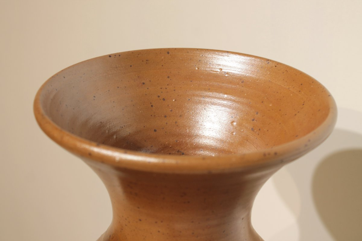 Important Iridescent Stoneware Vase-photo-1