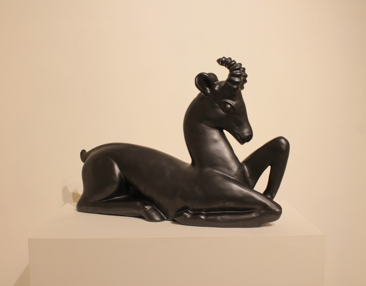 Important bouquetin en céramique signé FPP Vallauris 