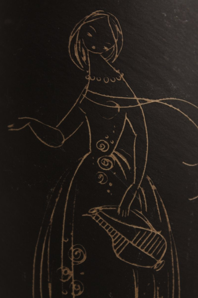 Ceramic Vase Decorated With Women And A Tree -photo-4