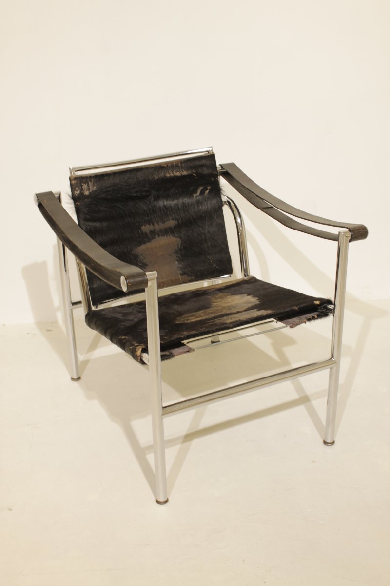 Lc1 Armchair With Tilting Backrest, Model B301 By Le Corbusier - No. 412 -photo-2