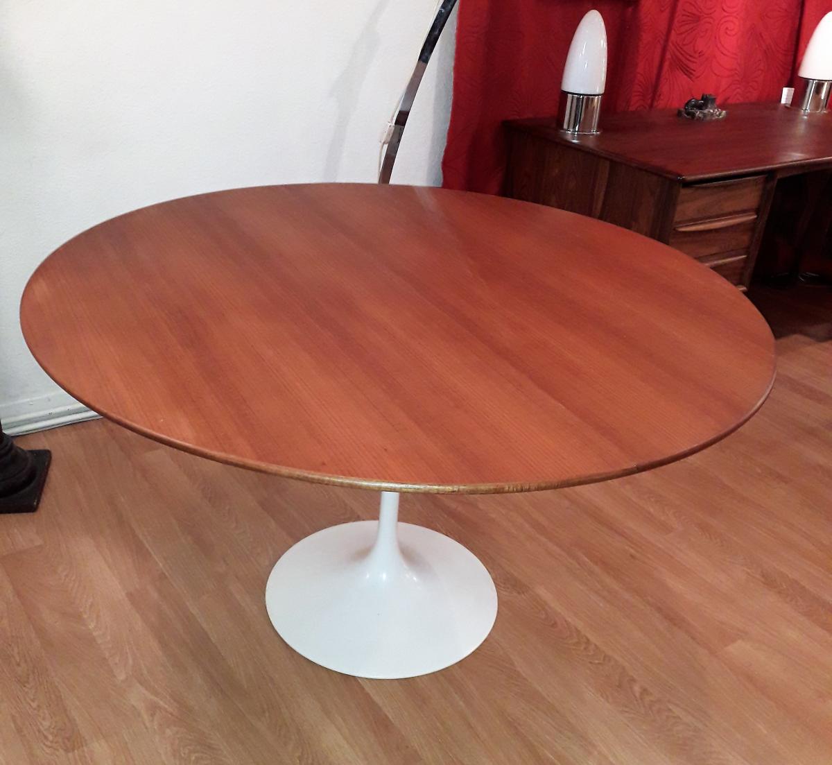 Knoll Dining Table