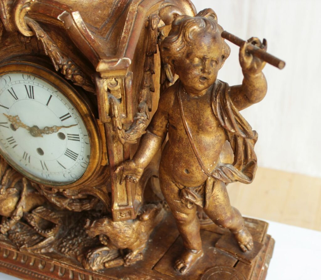 Pendule En Bois Doré,  XVIII ème. -photo-2