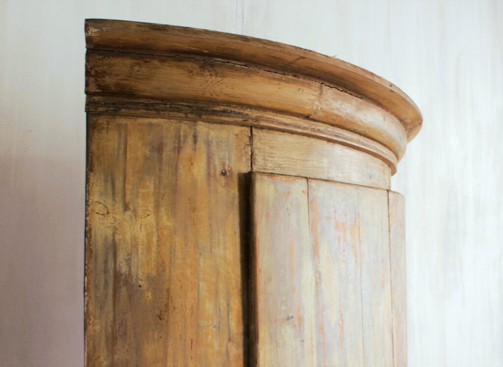 Gustavian Period Corner Cabinet, Sweden -photo-2
