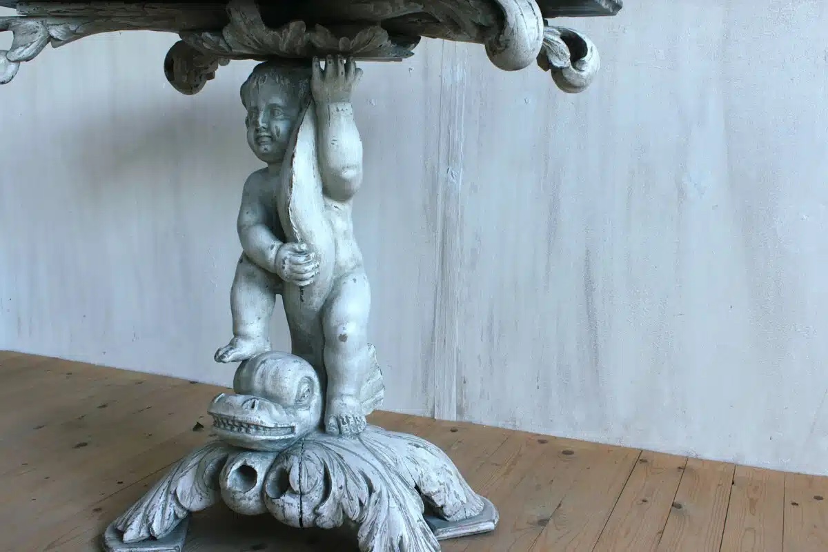 18th Century Console -photo-4