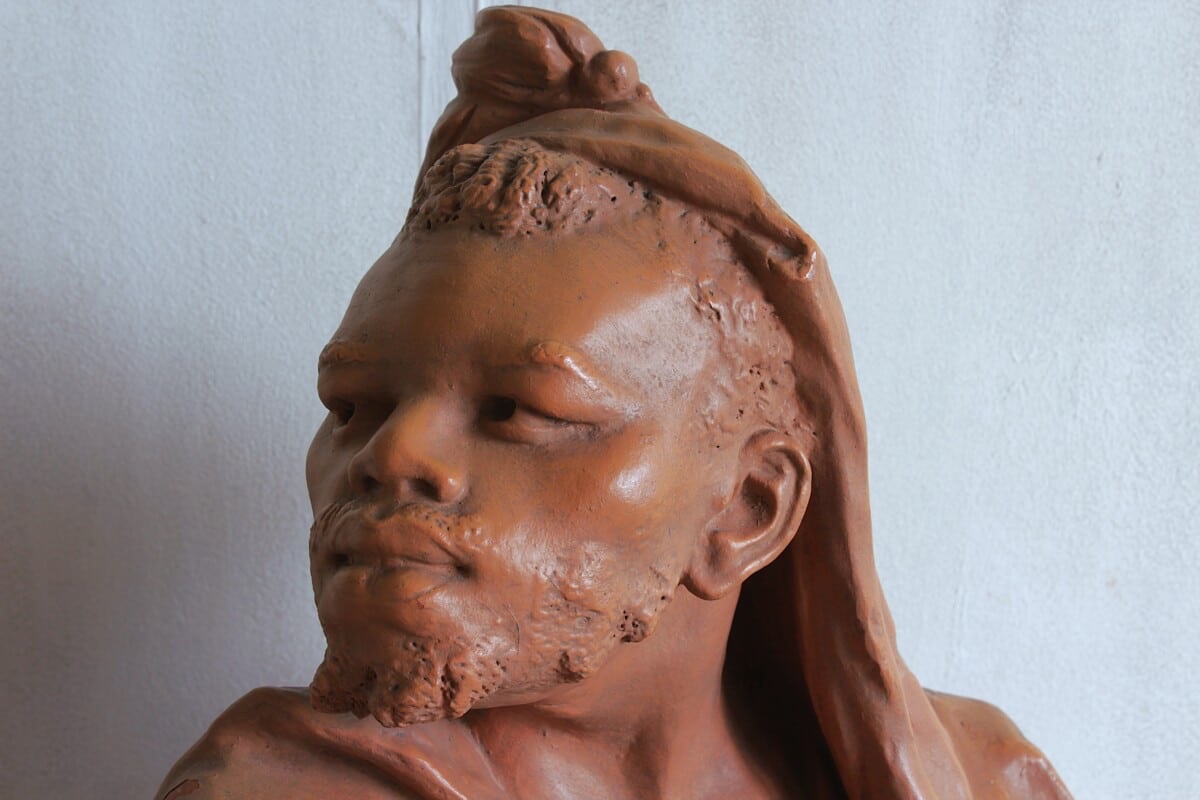 Terracotta Bust-photo-2