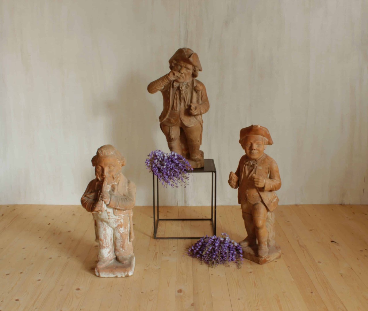 Serie de 3 Statues en terrecuite italiennes