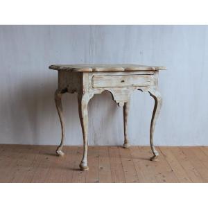 Rococo Console