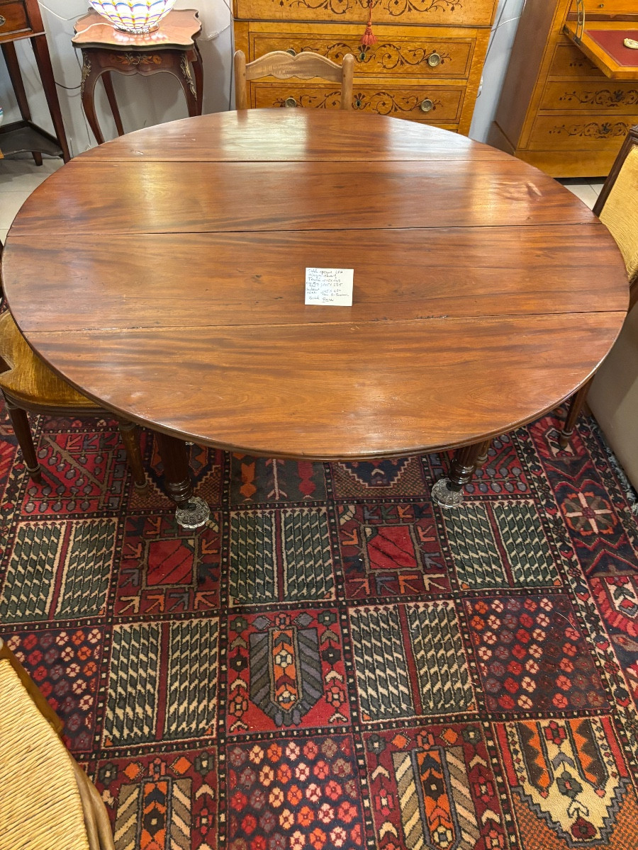 TABLE DE SALLE À MANGER ÉPOQUE 19 IEME SIÈCLES EN ACAJOU 