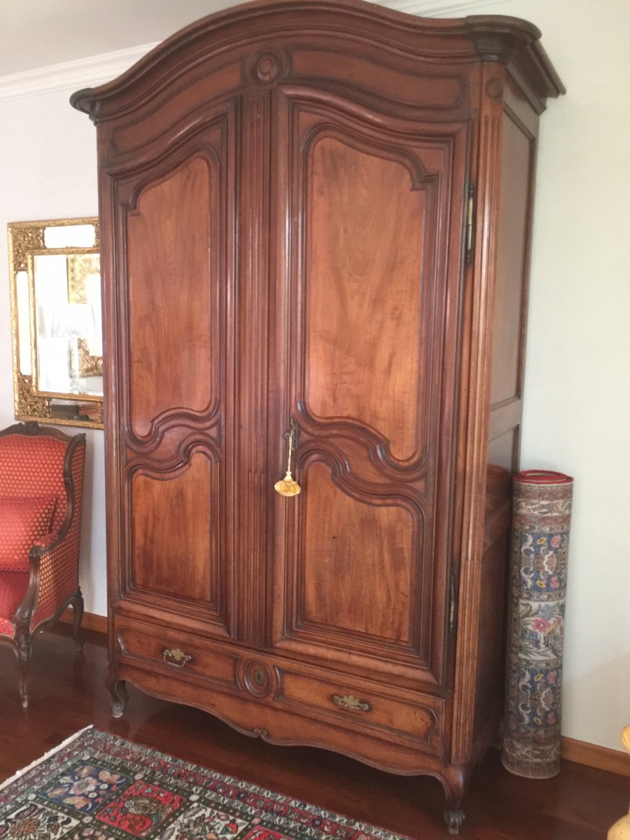 Armoire Portuaire En Acajou Massif D’Époque XVIII SiÈcle 