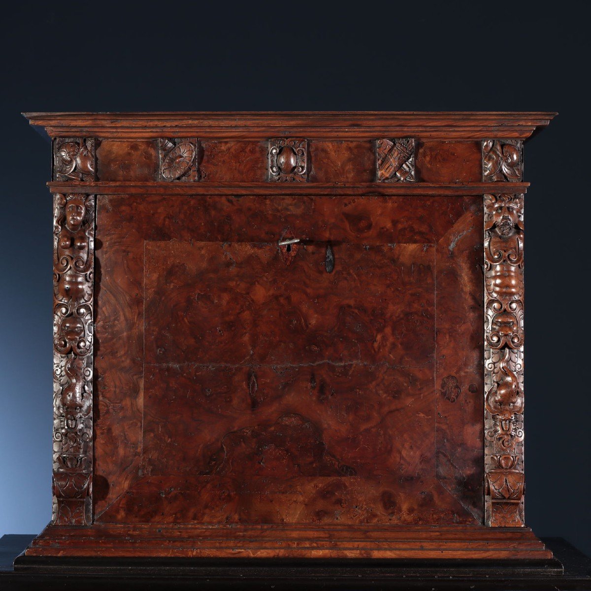 Cabinet Noyer Italie XVI-xvii Siècle-photo-4