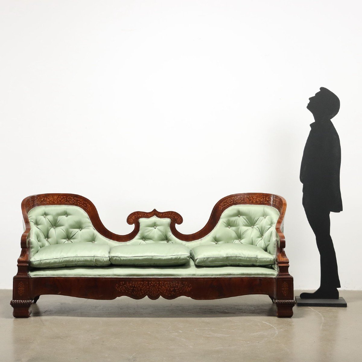 Large Mid 19th Century Sofa-photo-2