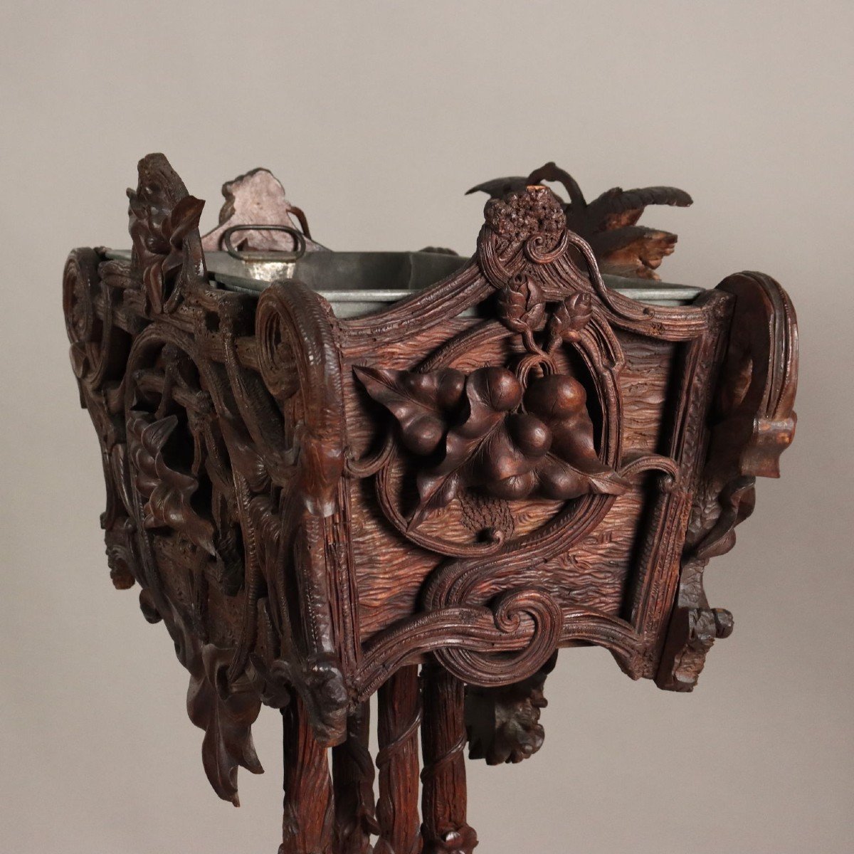 Jardinière En Bois Sculpté De Style Néo-baroque Forêt-Noire Suisse Fin du 19e siècle-photo-6