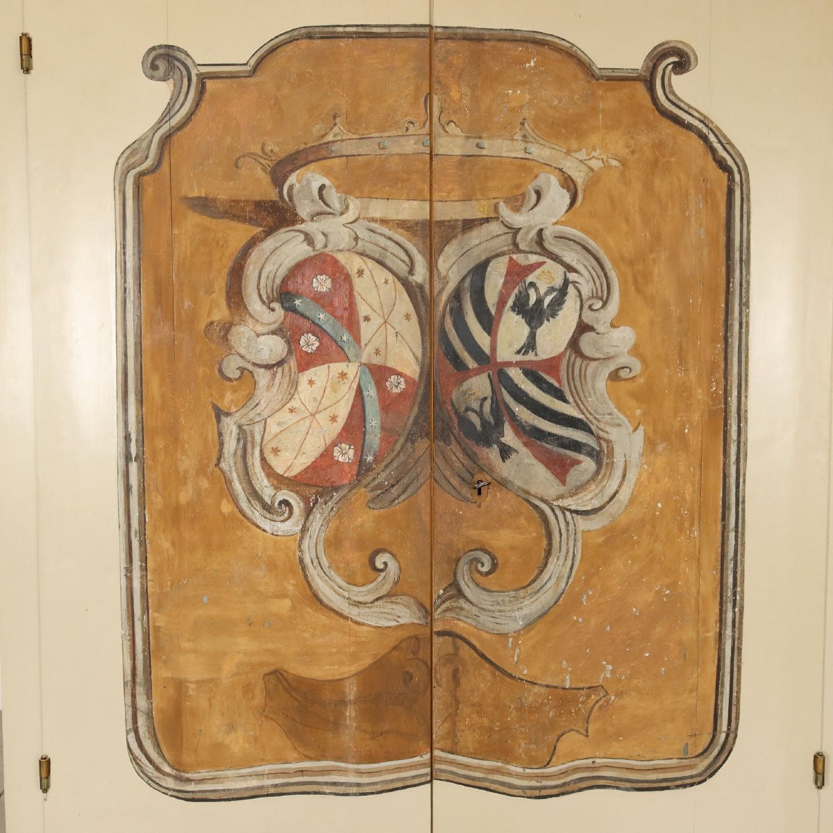 Antique Wardrobe Baroque Style Coat Of Arms Fir XX Century-photo-4