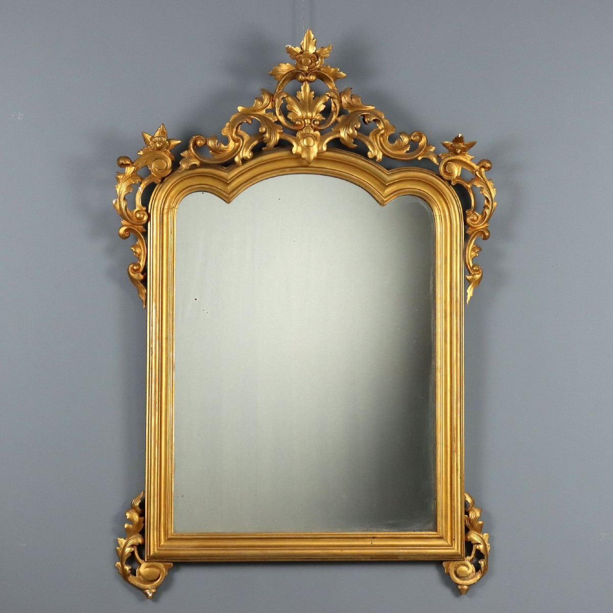 Miroir Ancien Bois Gravé Doré Italie du XIXe Siècle 