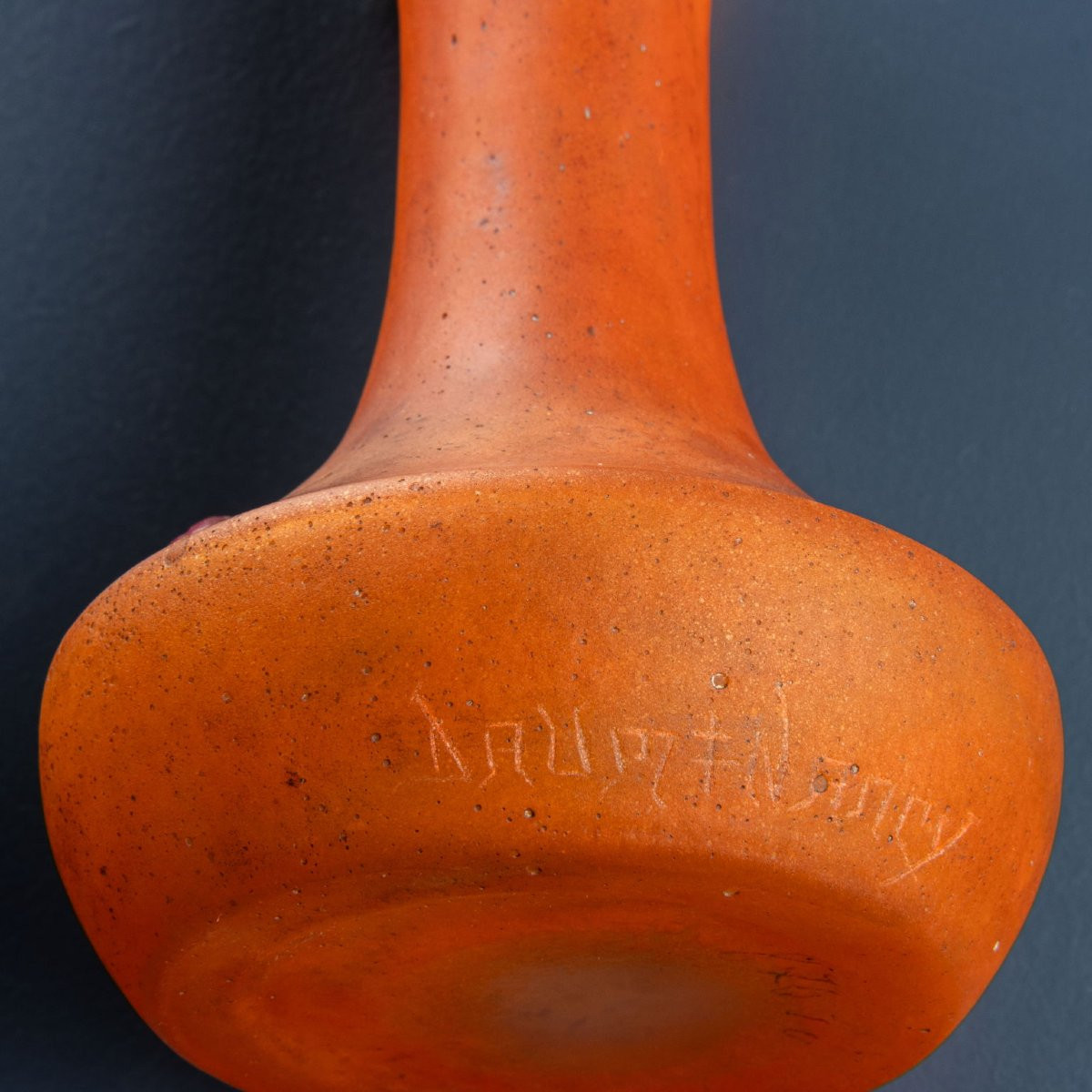 Antique Daum Vase With Scarab Blown Glass France XX Century-photo-1