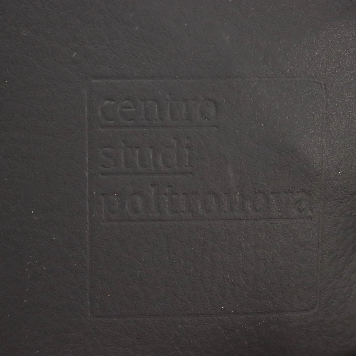 Poltronova Saratoga Sofa Design Lella And Massimo Vignelli 2000s -photo-3