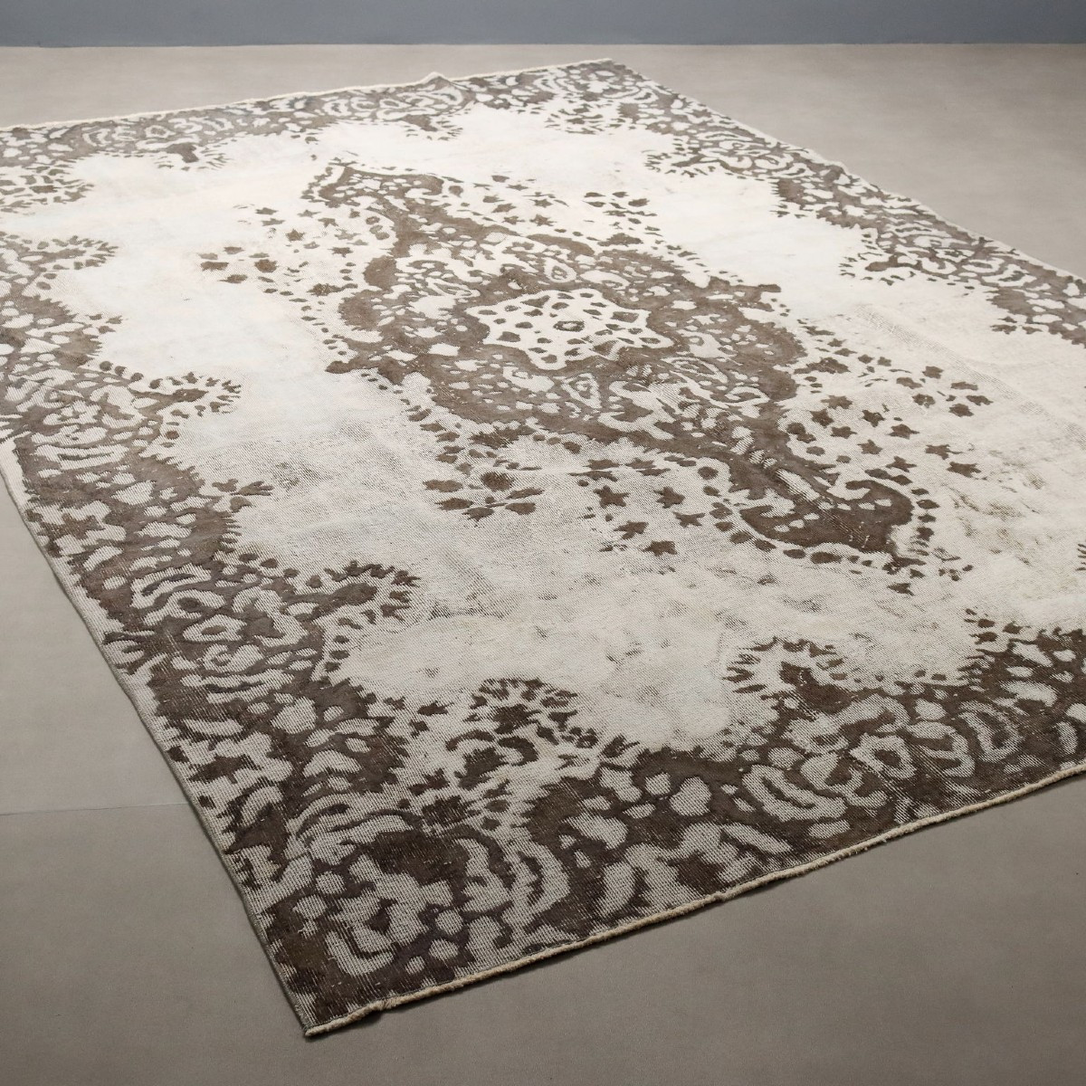 Antique Carpet Wool Cotton Thin Knot Handmade 142 X 103 In