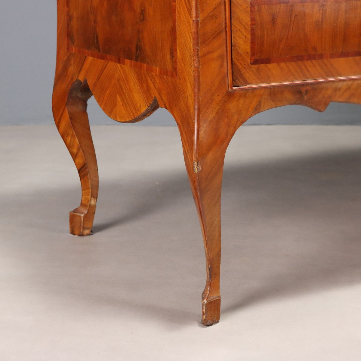 Commode néoclassique à trois tiroirs Toscane, fin du XVIIIe siècle-photo-2