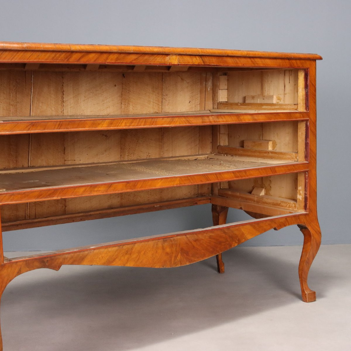 Commode néoclassique à trois tiroirs Toscane, fin du XVIIIe siècle-photo-3