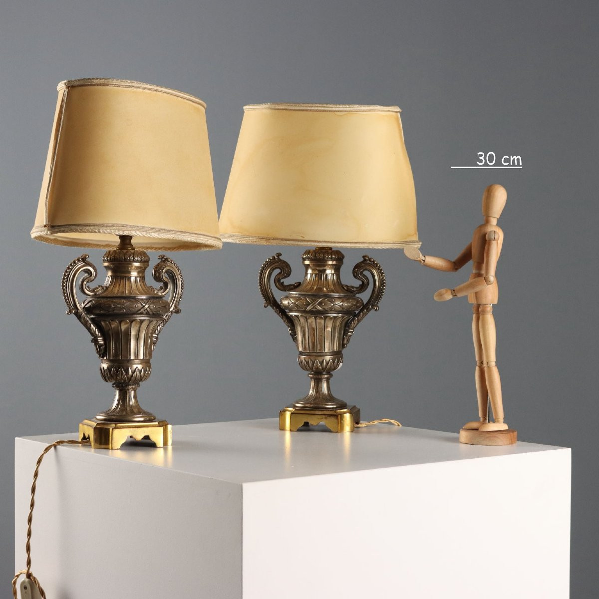 Antique Lamps Silver Bronze Decorations Europe Early XX Century-photo-2