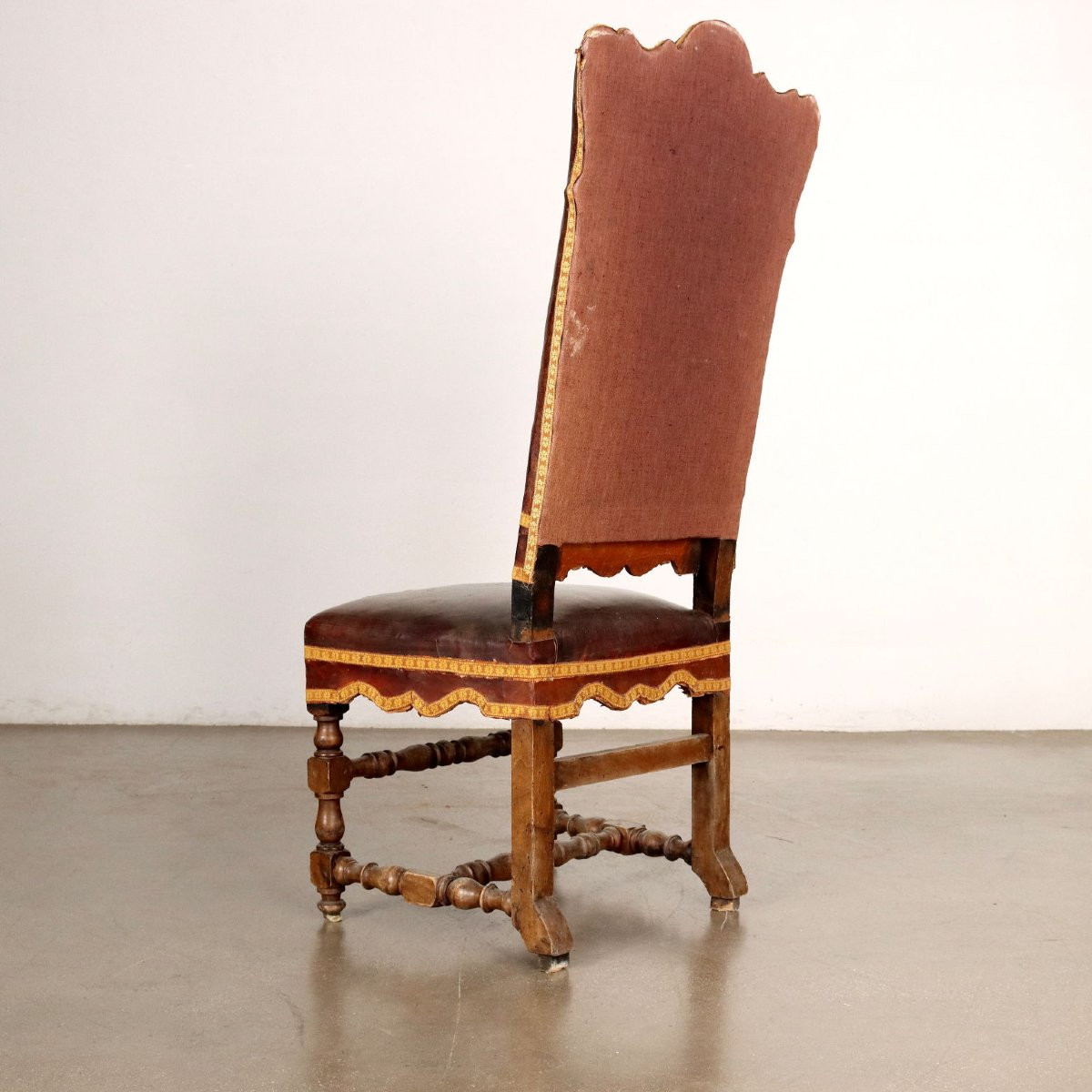 Pair Of Antique Baroque Chairs Walnut Leather XVII-xviii Century-photo-3