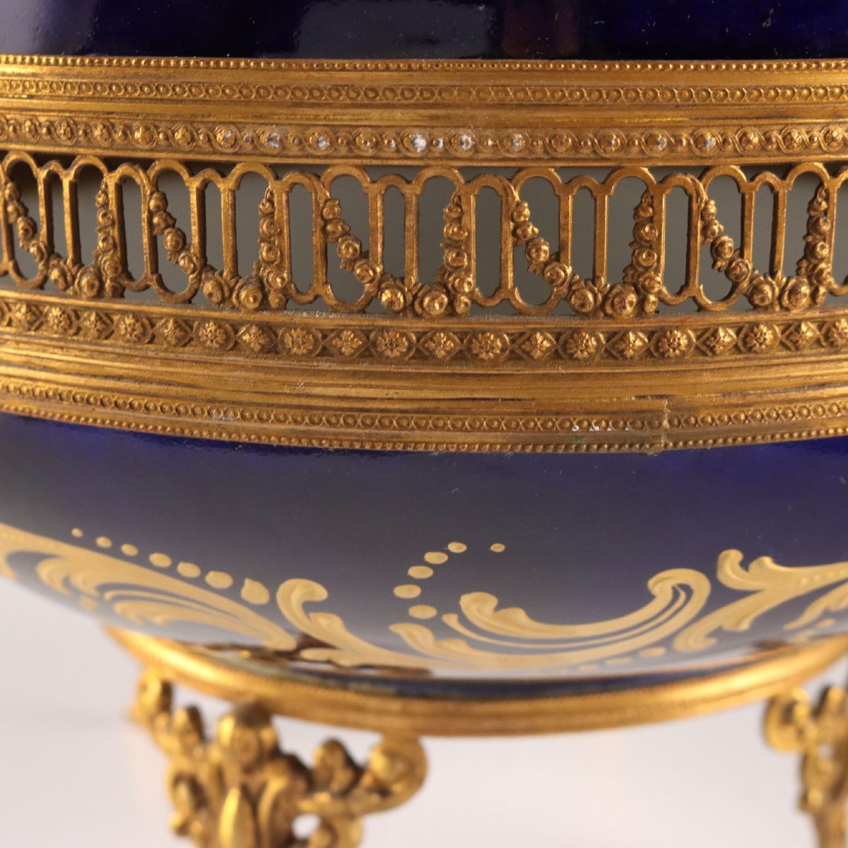 Cobalt Blue Bronze And Porcelain Box France Early 1900s-photo-3