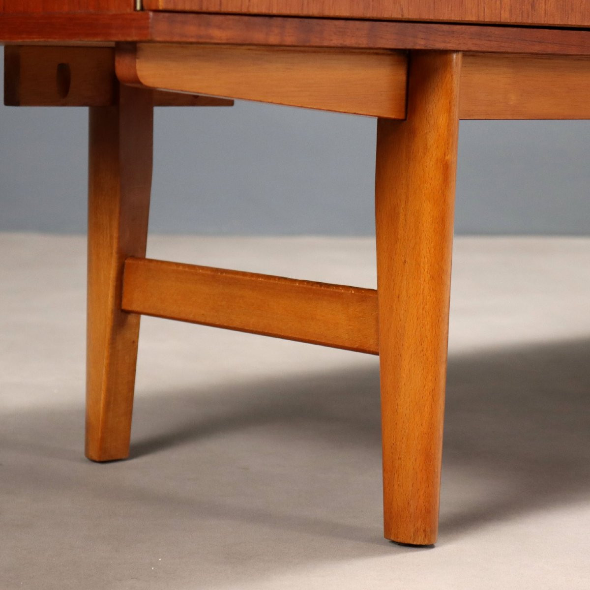 Vintage Sideboard Teak Design 3 Drawers United Kingdom 1960s-photo-2