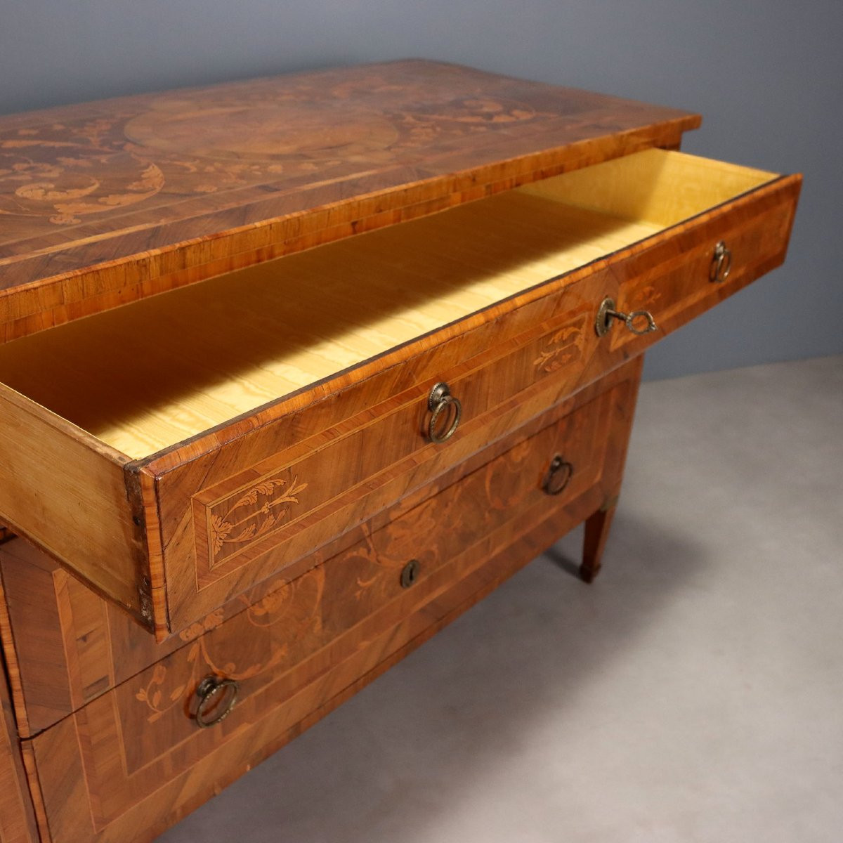 Antique Chest Of Drawers Neoclassical Walnut Italy XVIII Century-photo-3