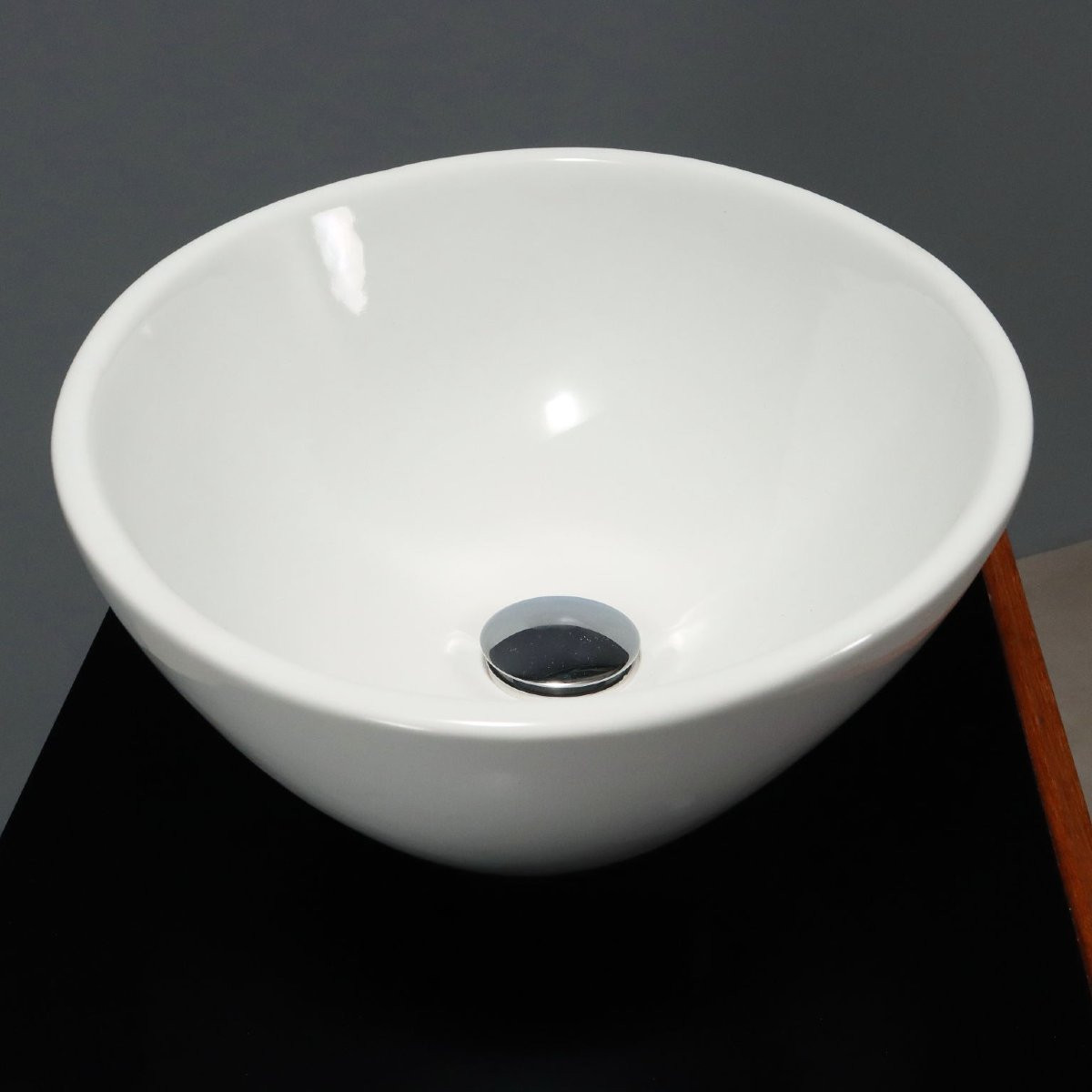 Vintage Chest Of Drawers Mahogany Veneer With Sinks Design 1960s-photo-4