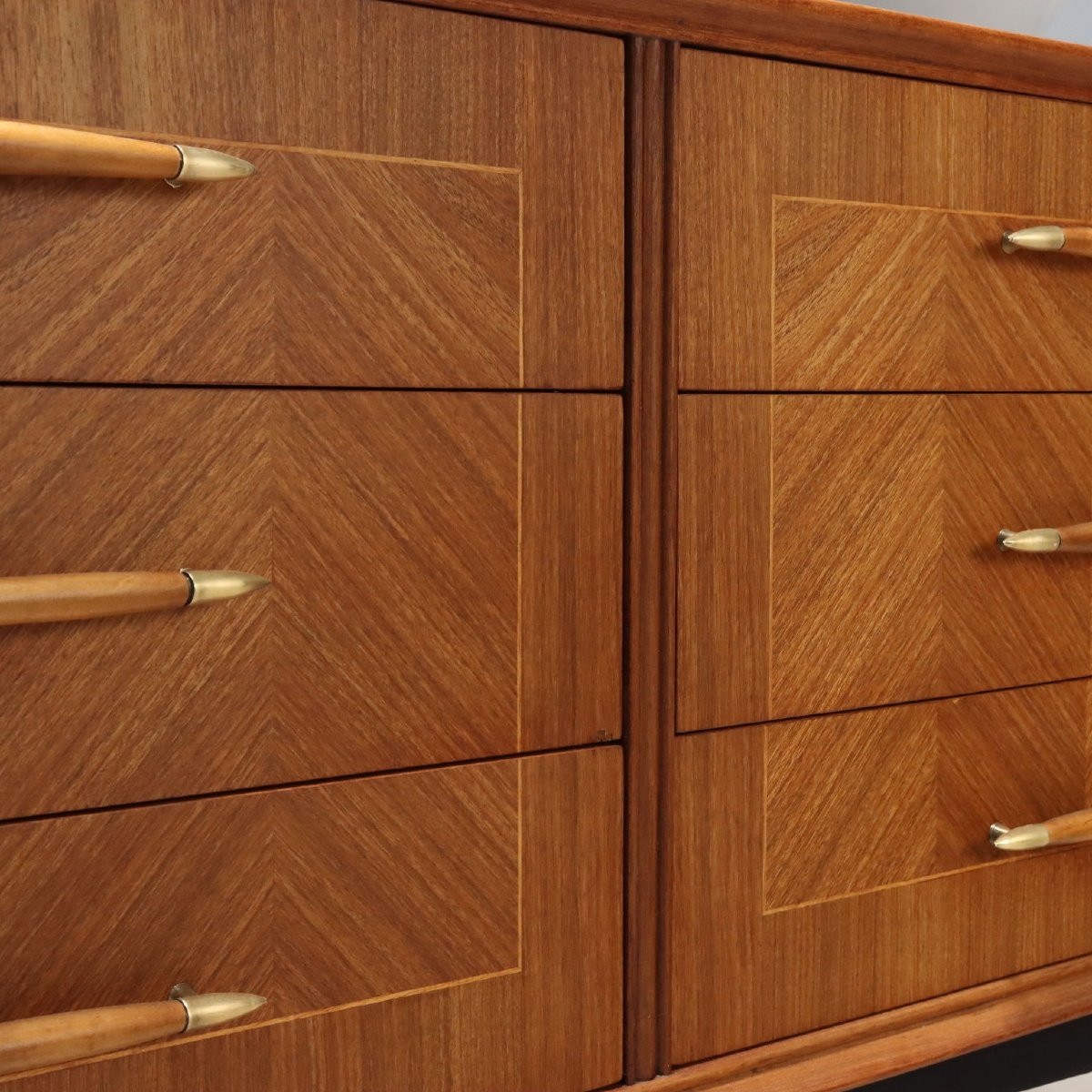 Vintage Chest Of Drawers Mahogany Veneer With Sinks Design 1960s-photo-4