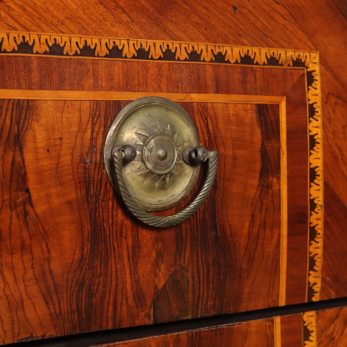 Neoclassical Walnut Chest Of Drawers Italy Late 18th Century-photo-1