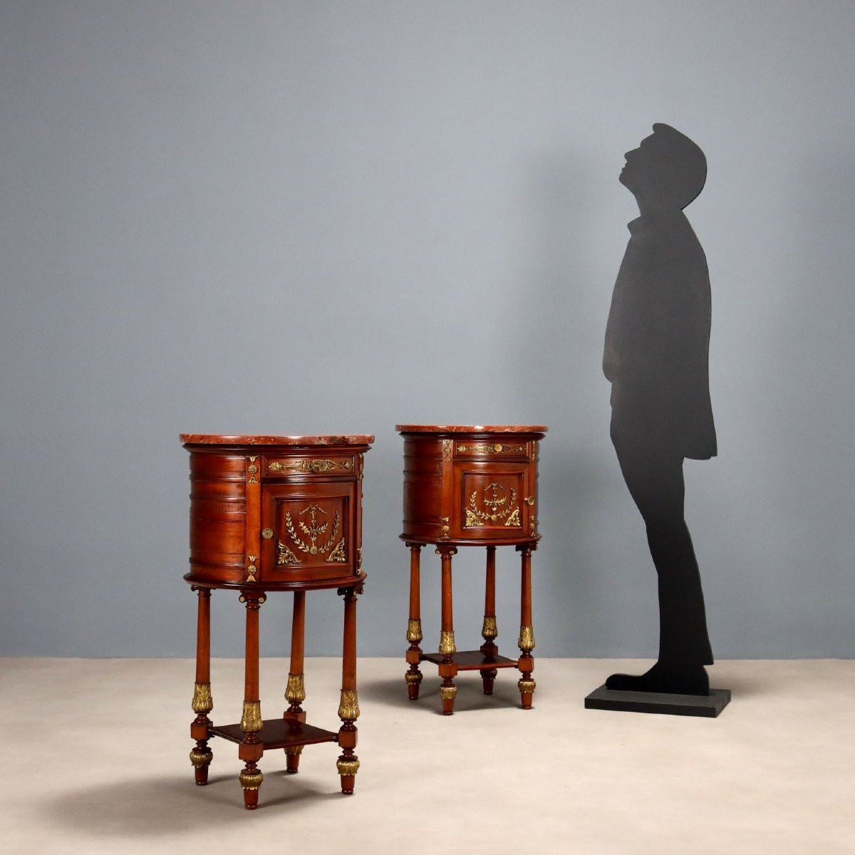 Tables de chevet en acajou France, début du XXe siècle-photo-2