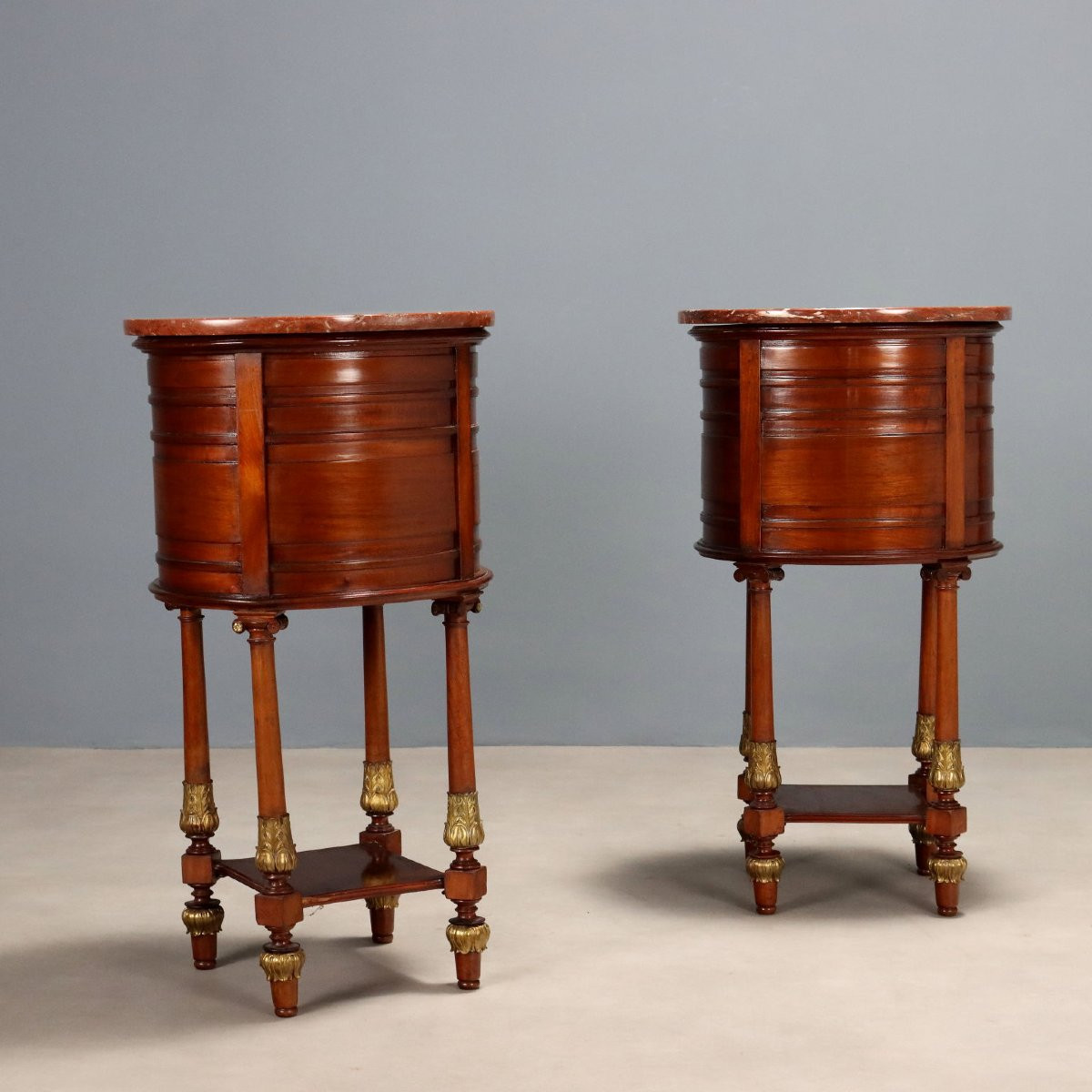 Tables de chevet en acajou France, début du XXe siècle-photo-4