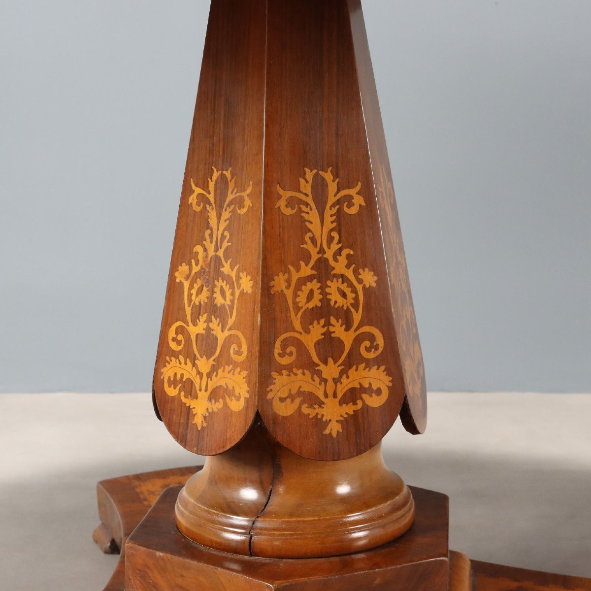 Antique Table Charles X Walnut Maple Inlays Italy XIX Century-photo-2