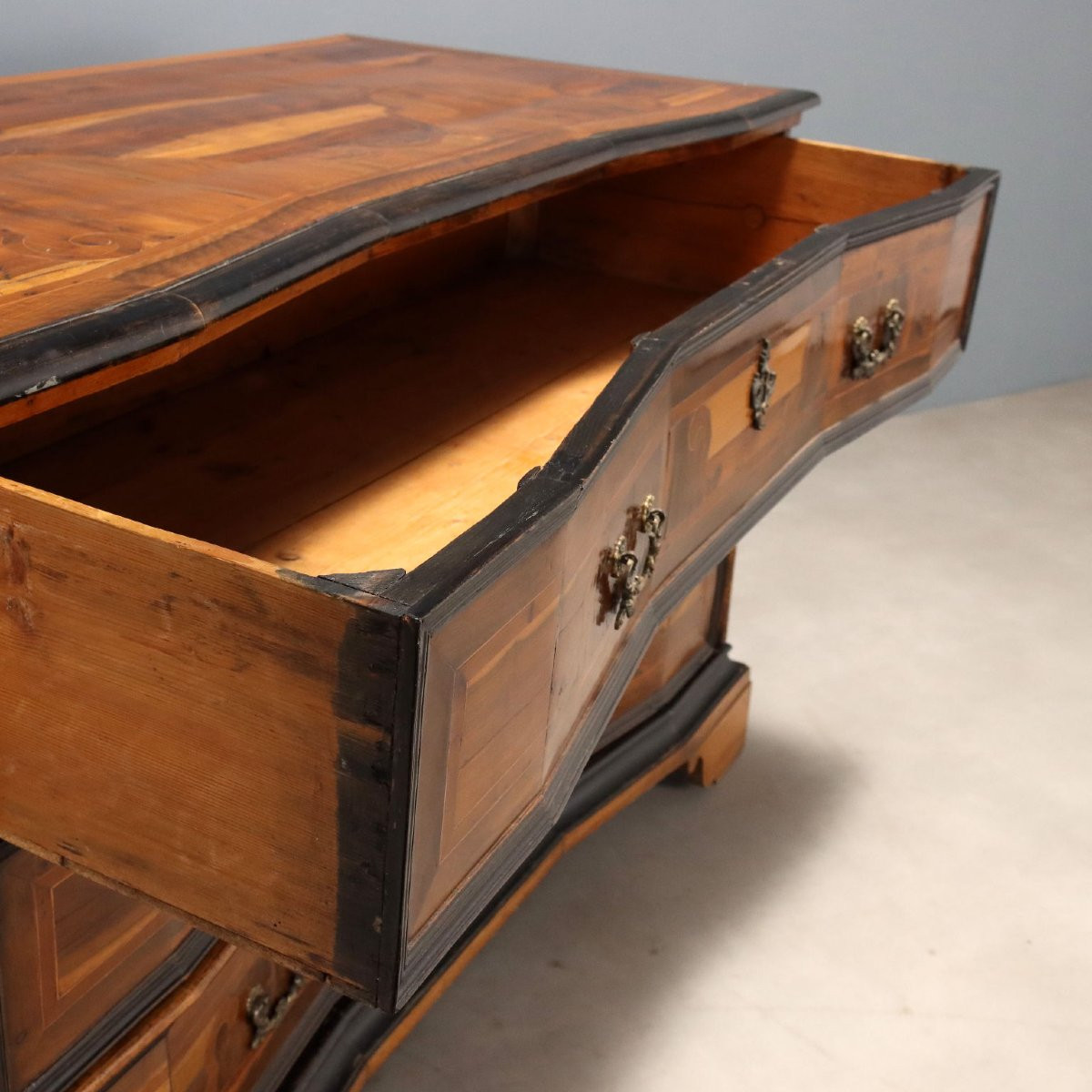 Commode de style baroque Italie, début du XVIIIe siècle-photo-3