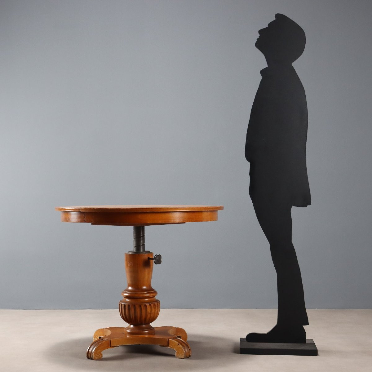 Table en acajou et frêne Autriche, fin du XIXe siècle-photo-2