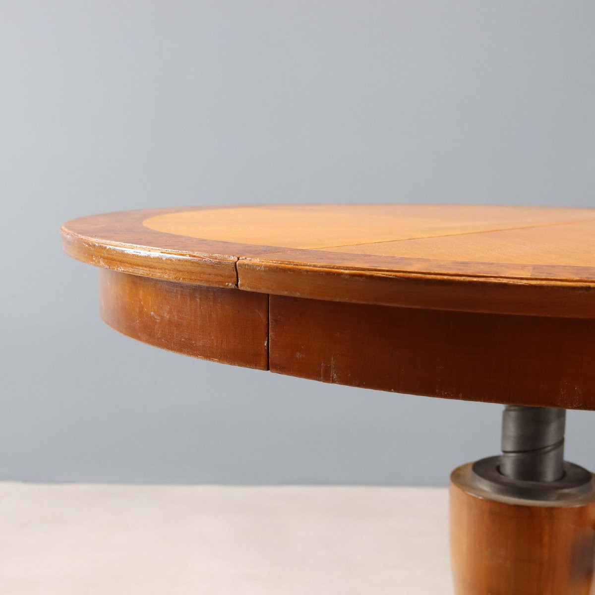 Table en acajou et frêne Autriche, fin du XIXe siècle-photo-2