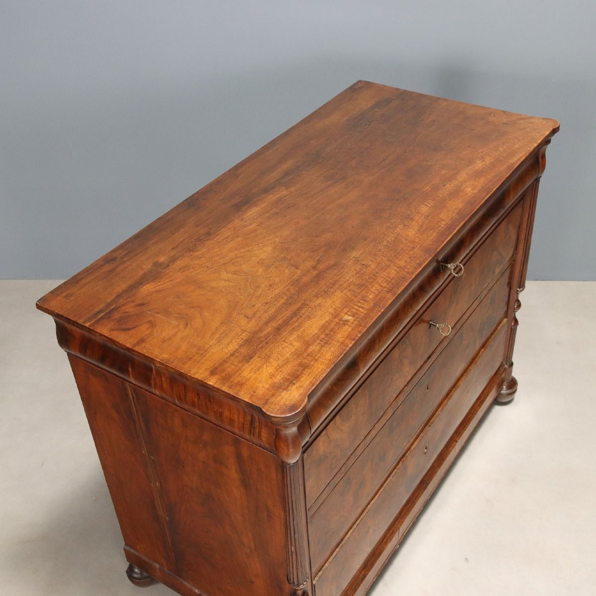 Louis Philippe Chest Of Drawers In Walnut And Walnut Burl  Italy Second Quarter Of The 19th Cen-photo-4