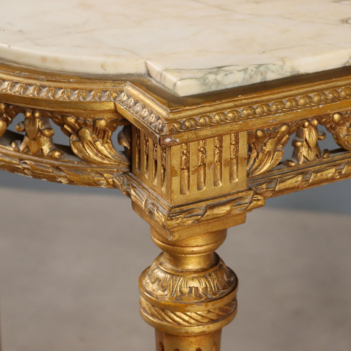 Neoclassical Style Coffee Table -photo-1